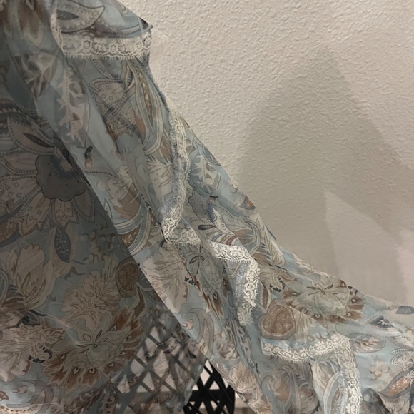 70f/21C Blue Lace Blouse Size Small - Picture 3 of 5